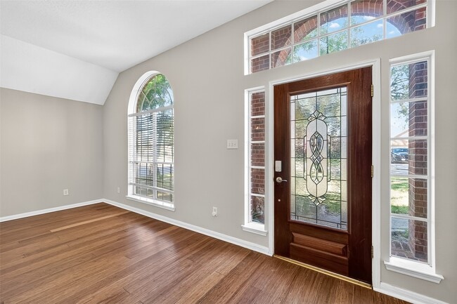 Building Photo - 16431 Red Crest Dr