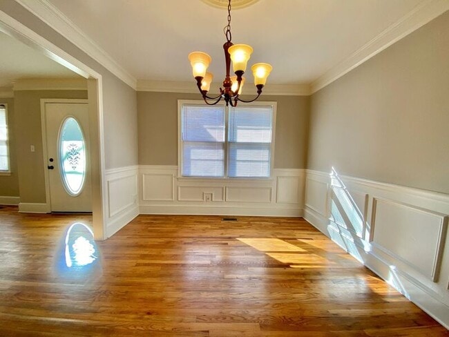 Building Photo - 3870 Hog Mountain Rd