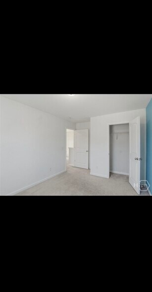 Building Photo - 94 Burnt Oak Rd