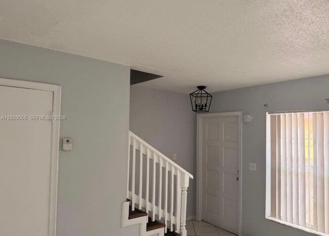 Building Photo - 2512 NW 52nd Ave