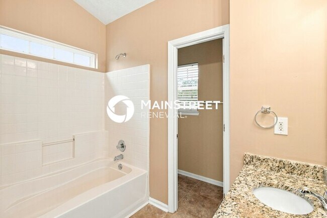 Building Photo - 4 Bedroom Pet-Friendly Home in McDonough, GA with Main Street Renewal