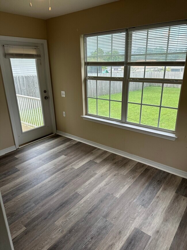 Building Photo - 3113 Flintlock Dr