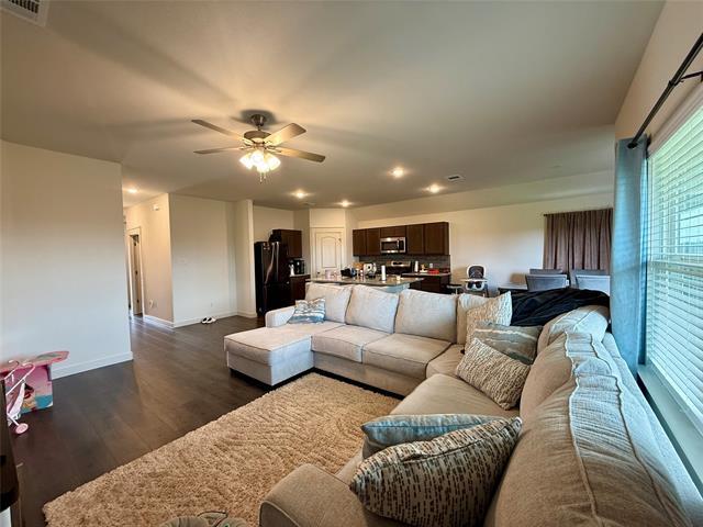 Building Photo - 1750 Gleasondale Pl