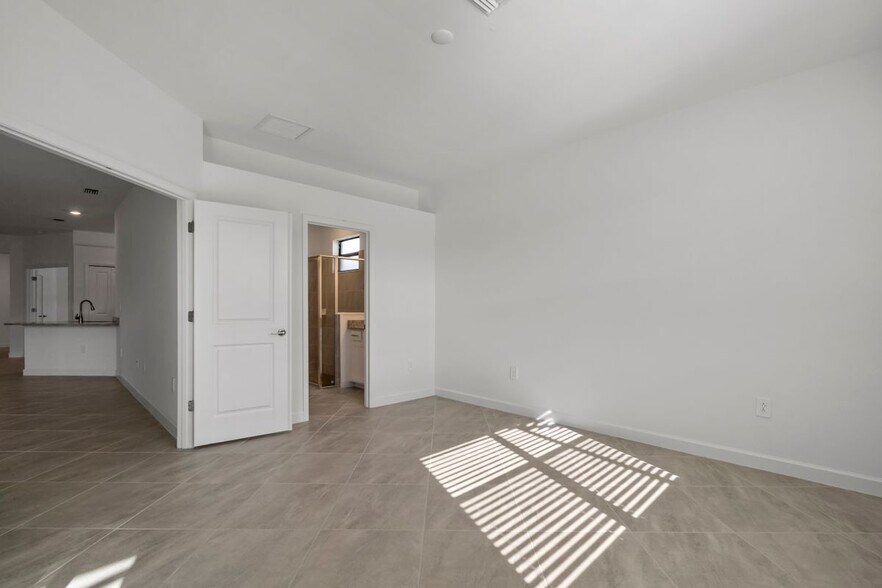 Building Photo - 14107 Winding Cedar Wy