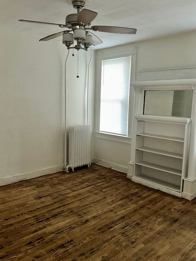 Building Photo - Spacious Home Available for Rent! W/D! Available Now!