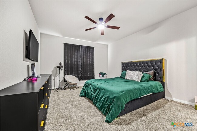 Building Photo - 918 James Parker Cir