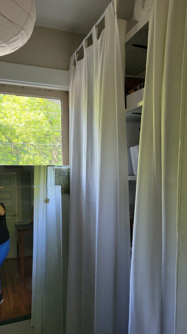 Building Photo - 511 Cleveland St