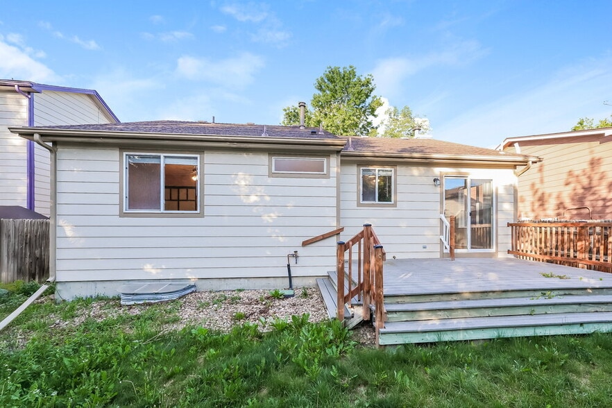 Building Photo - 1315 W 133rd Cir