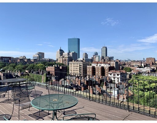 Building Photo - 82 Mount Vernon St