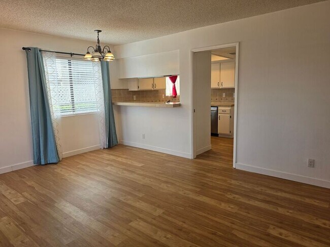 Building Photo - 28201 Montecito