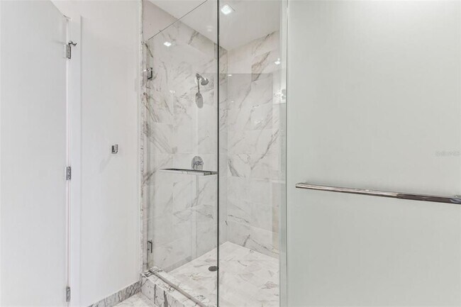 Building Photo - 3101 Bayshore Blvd