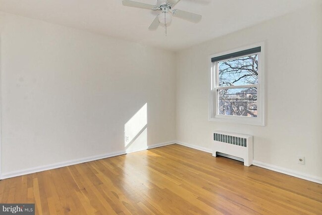 Building Photo - 2942 Landover St