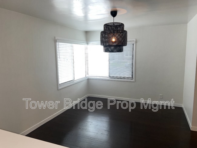 Building Photo - 5724 Callister Ave