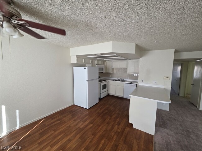 Building Photo - 1104 Pinto Rock Ln