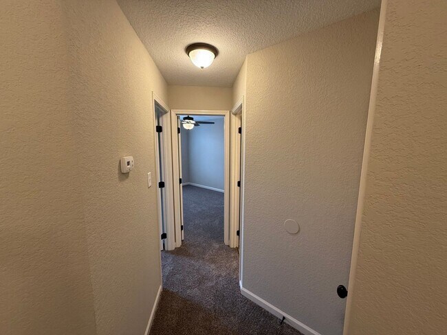 Building Photo - 2403 Talbott Way