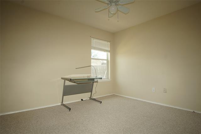 Building Photo - 1614 Loveland Dr