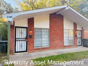 Building Photo - Charming Duplex Near University of Memphis!!!!! HABLAMOS ESPANOL!!!!!!!!