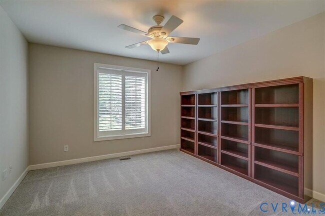 Building Photo - 4753 Royal Burgess Ct