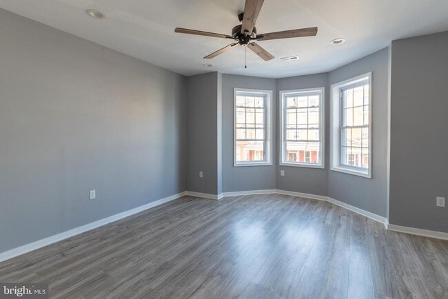 Building Photo - 34 N Paxon St