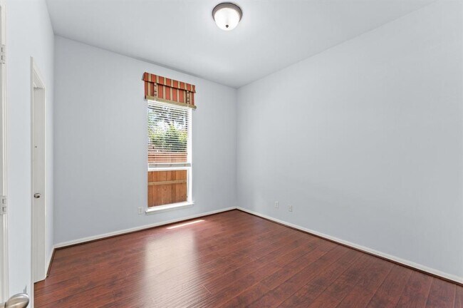 Building Photo - 5230 Pebble Bluff Ln