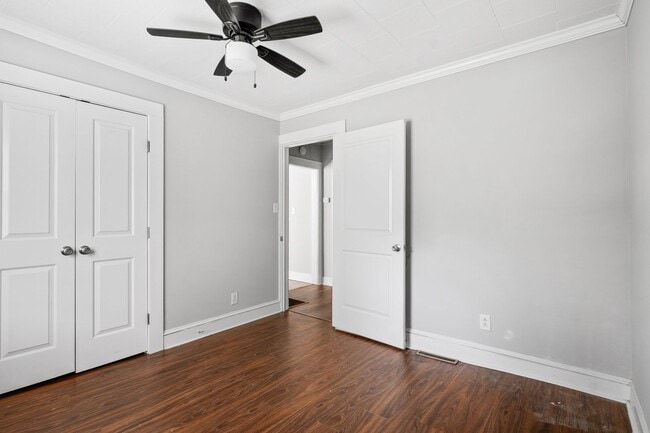 Building Photo - 4427 Northaven Dr