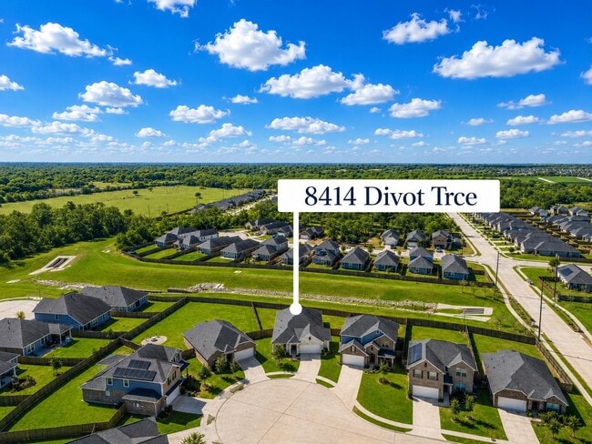 Building Photo - 8414 Divot Trce