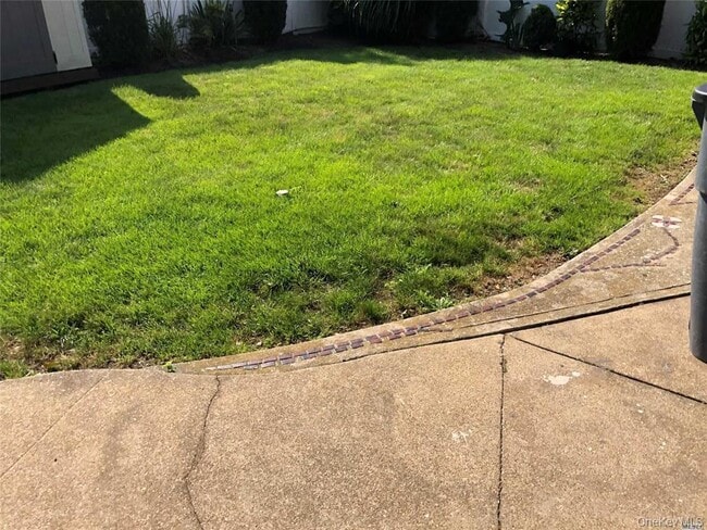 Building Photo - 563 Albemarle Pl