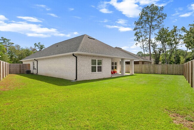 Building Photo - 93 Eagles Nest Dr