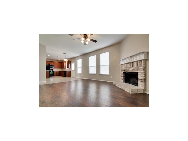 Building Photo - 8729 Noontide Dr