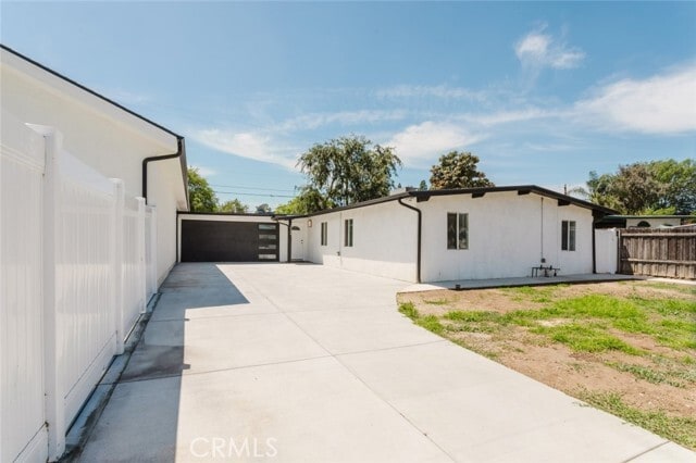 Building Photo - 16404 Donmetz St