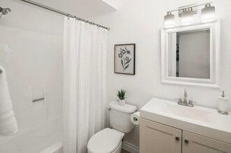 Building Photo - 2464 Caminito Ocean Cove