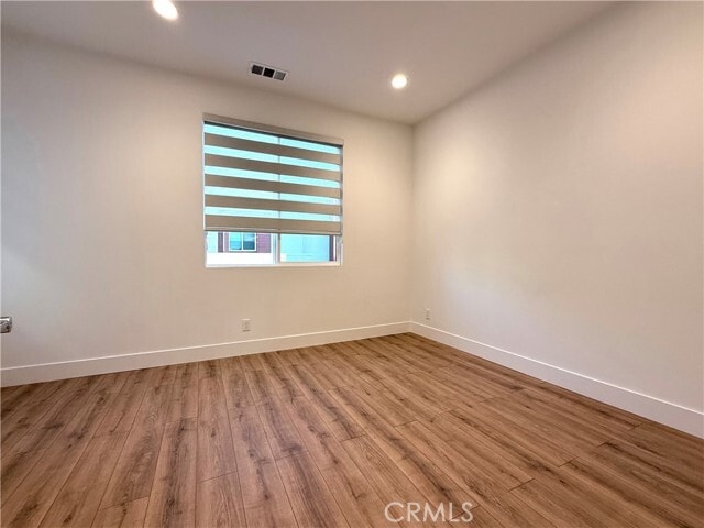 Building Photo - 273 Novel