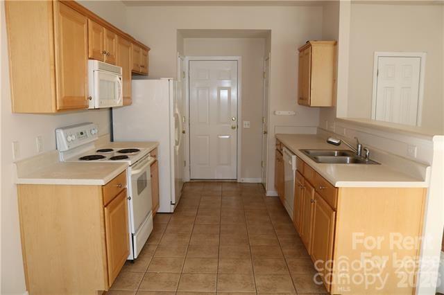 Building Photo - 8115 Kincaid Ct