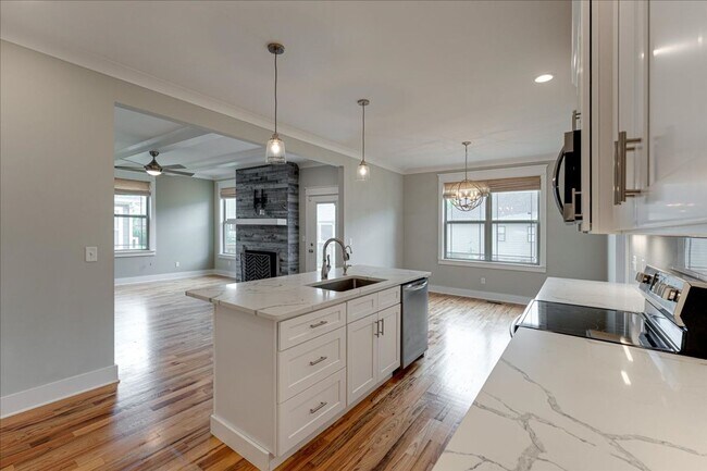 Building Photo - Beautiful, 5 bedroom Ooltewah Home!
