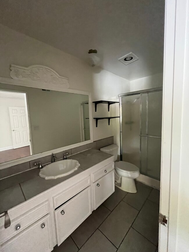 Building Photo - 12727 Shenley St