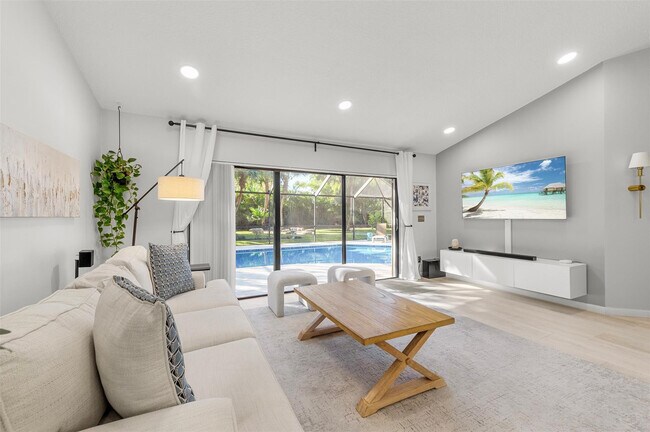 Building Photo - 1611 NW 101st Way