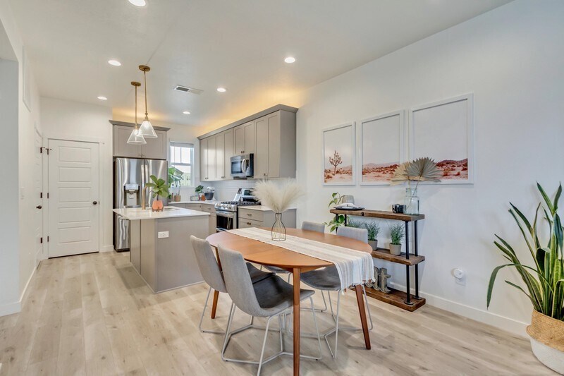 Building Photo - 5089 W Rambutan Wy