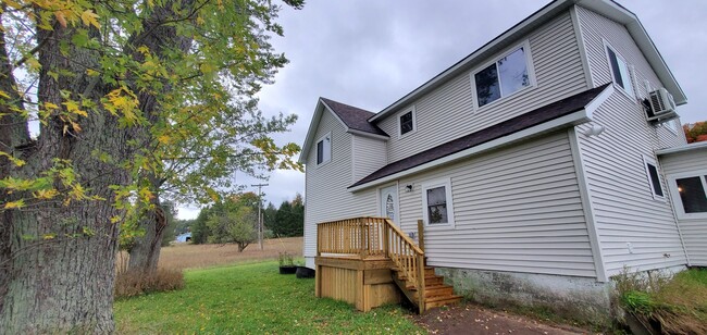 Building Photo - Renovated Farmhouse, 30+ Acres with Pole B...