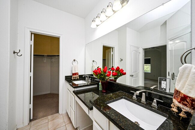 Building Photo - 6326 Grand Drift Ct