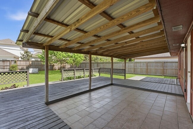 Building Photo - 29038 Deadwood Ln