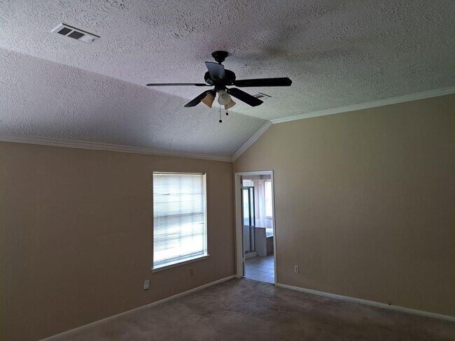 Building Photo - 14211 Torrey Vista Dr
