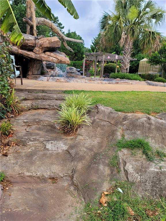 Building Photo - 1679 Rangewood Dr SW