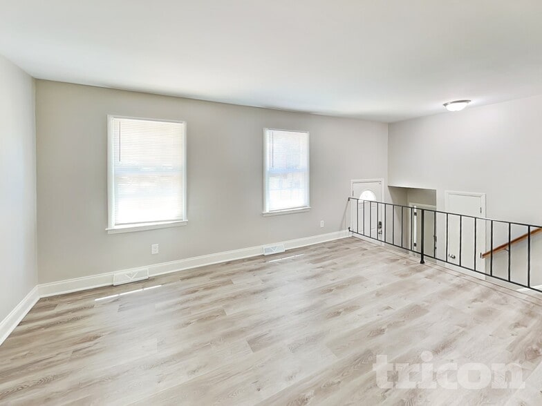 Building Photo - 6809 Cardigan Ave