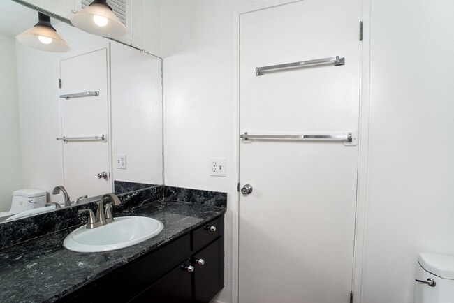 Building Photo - 18624 Kenya St