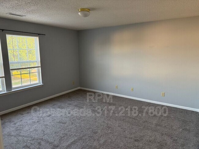 Building Photo - 8832 Taggart Dr
