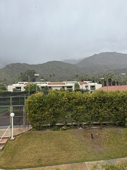 Just another day in paradise with the tennis courts! - 255 E Avenida Granada
