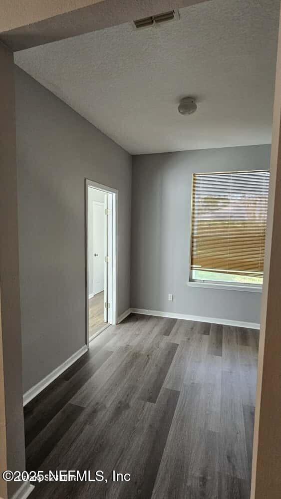 Building Photo - 709 Muskogee Ln