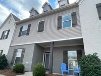 Building Photo - 4BD/4.5BA FOR RENT - Only Through 7/18/2024