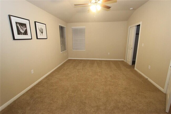 Building Photo - 1044 Britt Ln