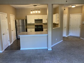 Building Photo - 141 Wexford Dr